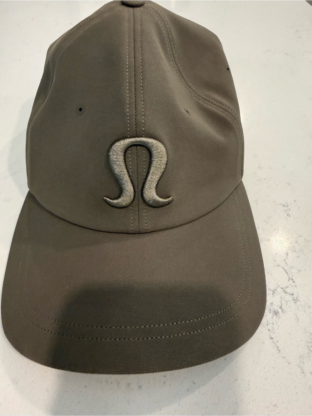 Lululemon Classic Logo Baseball Cap in Olive